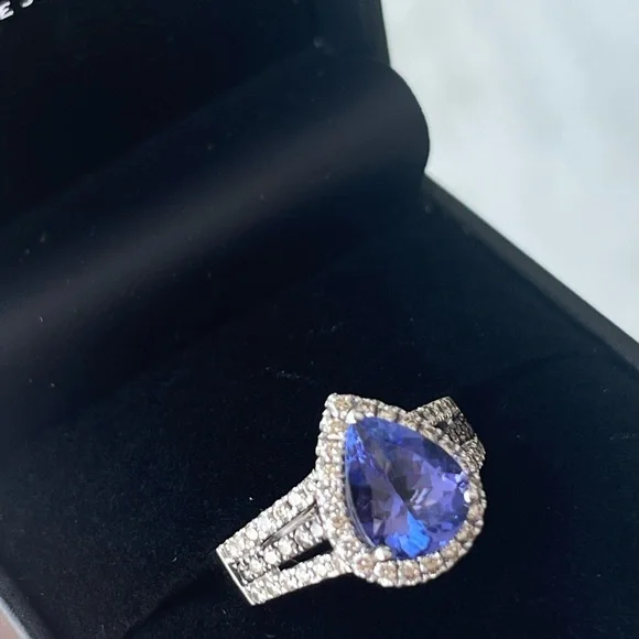 14K White Gold Blueberry Tanzanite Ring - Picture 3 of 16